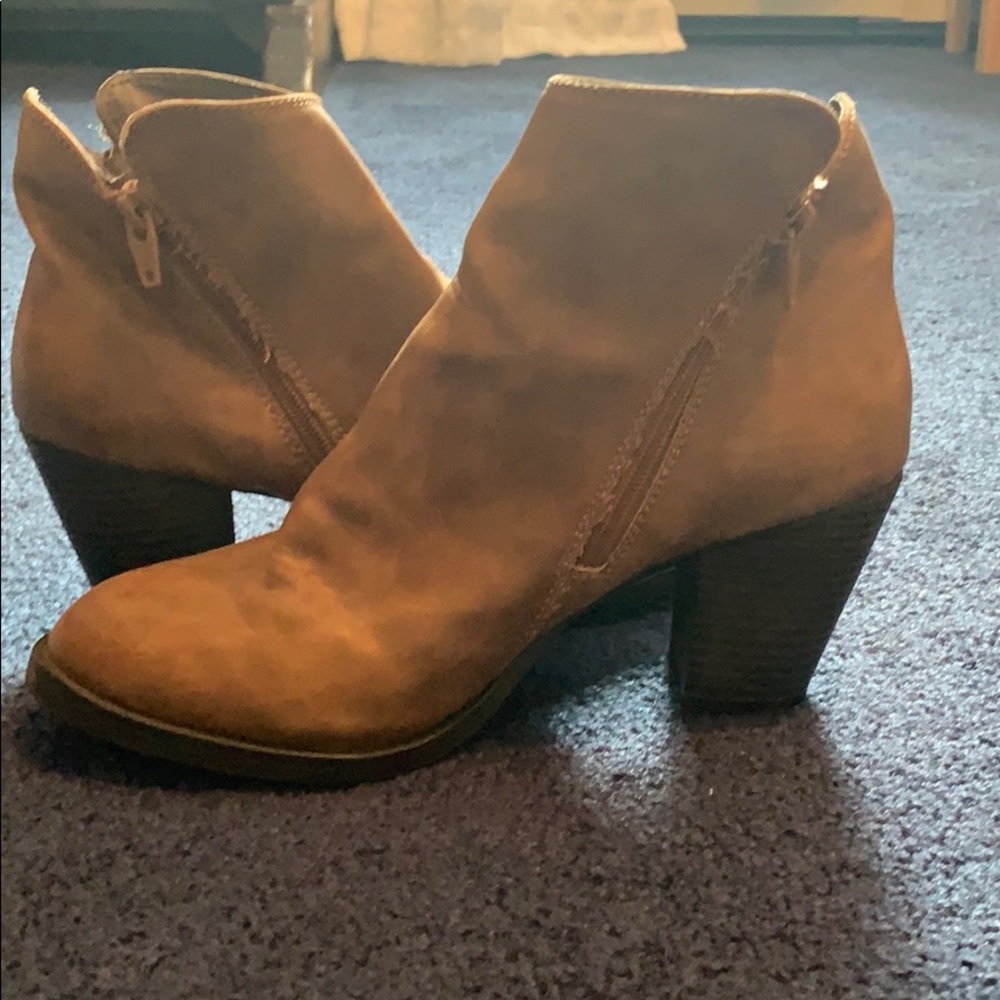 Heeled ankle boots